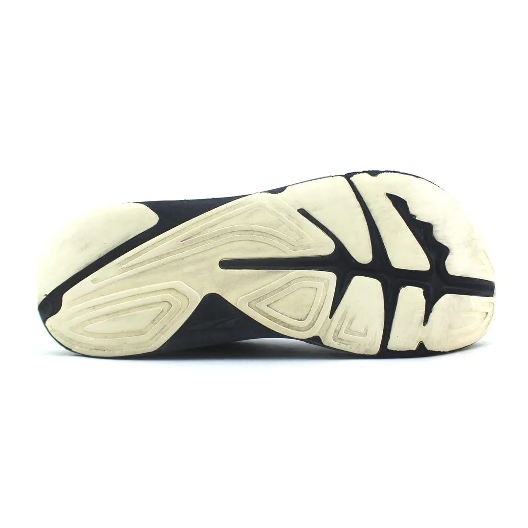 ALTRA  PARADIGM 5