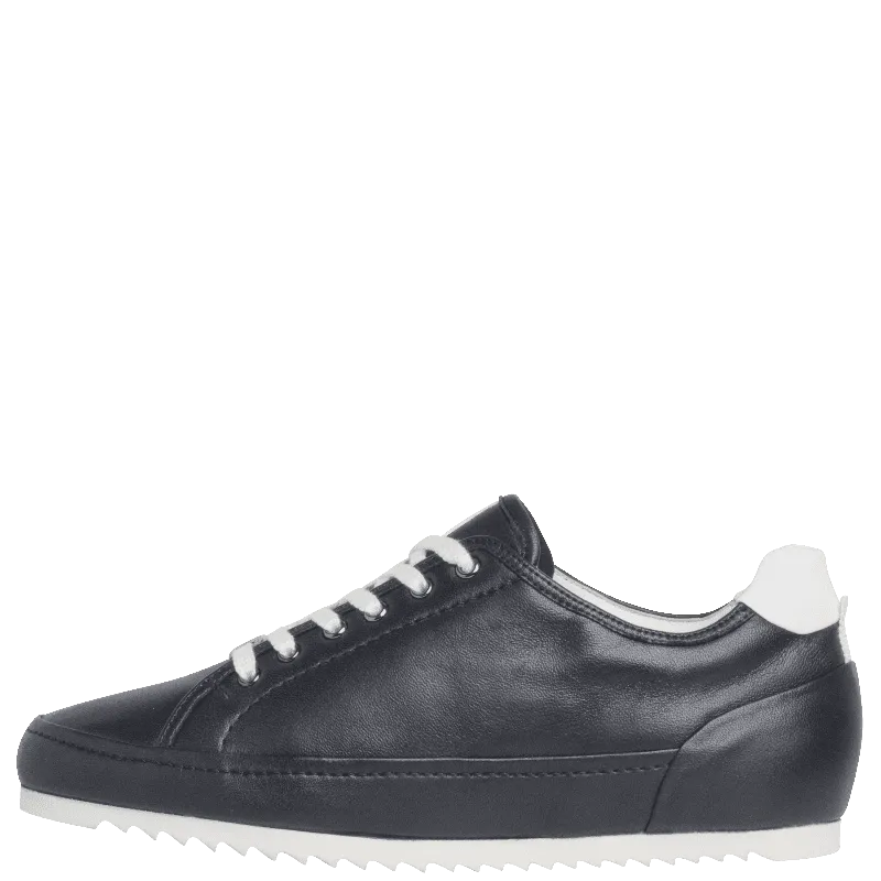 Hassia 301040300 - Wide Fit Trainer