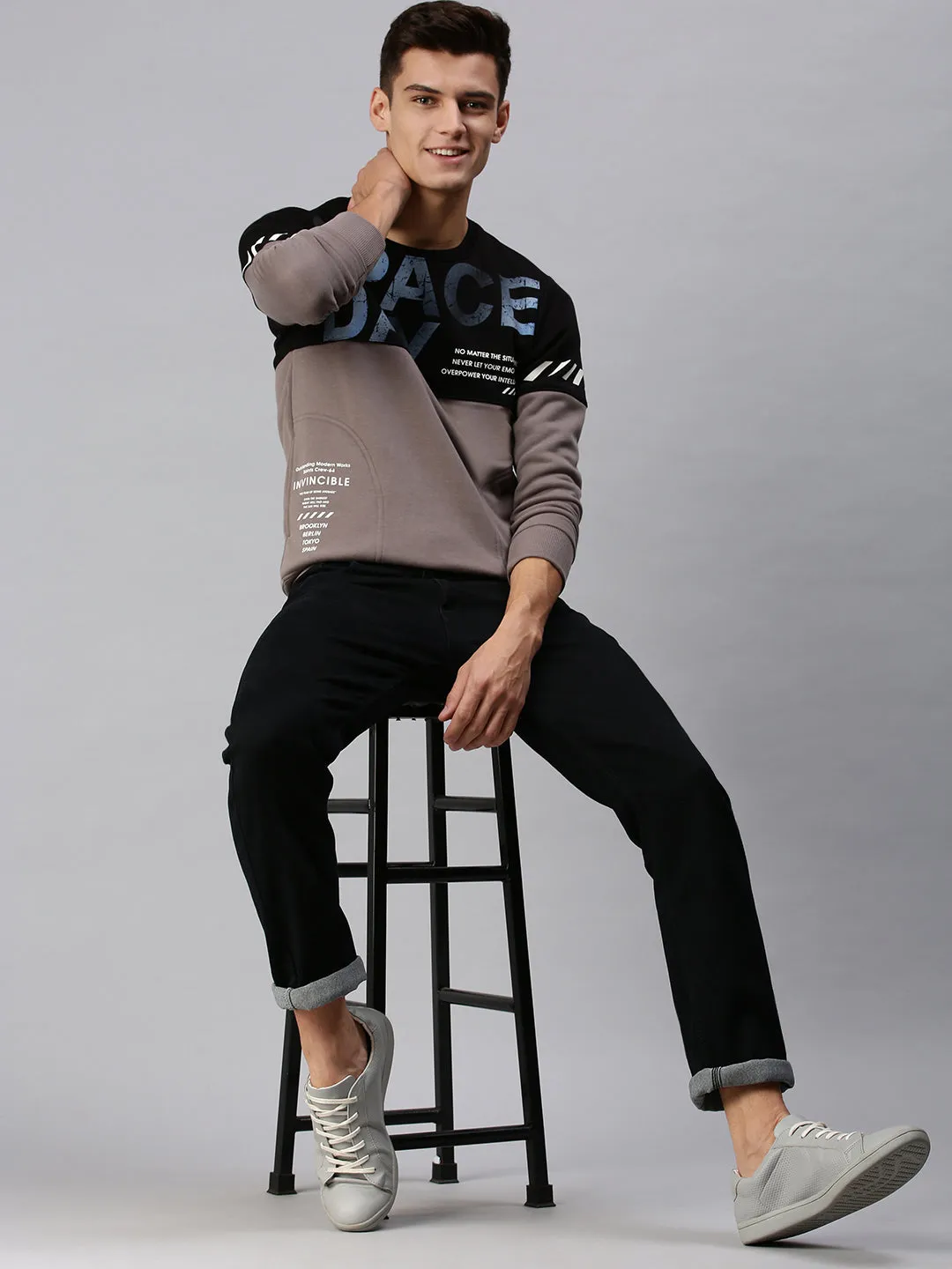 Men Graphic Print Black Sweatshirt