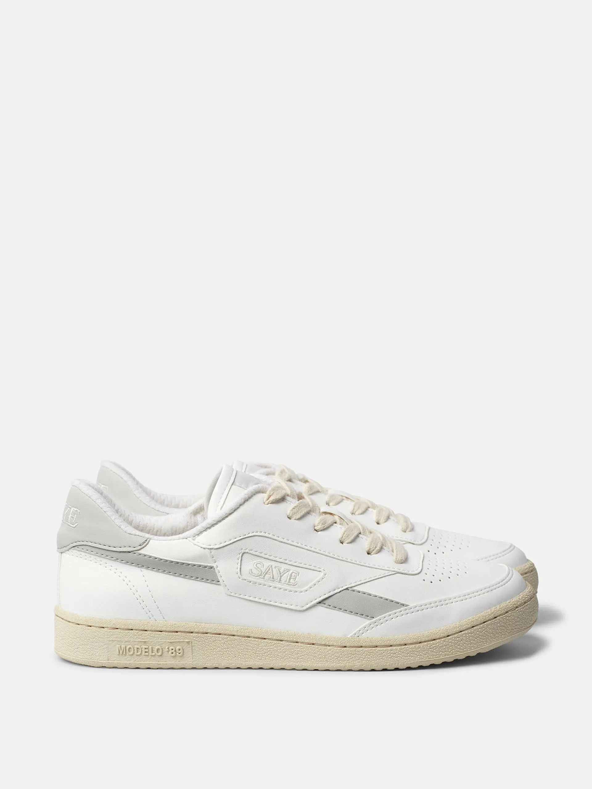 Modelo '89 trainer in gris