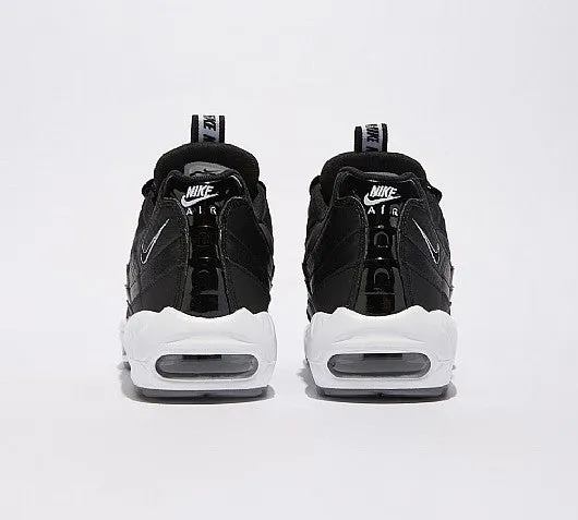 Nike Air Max 95 SE Trainer