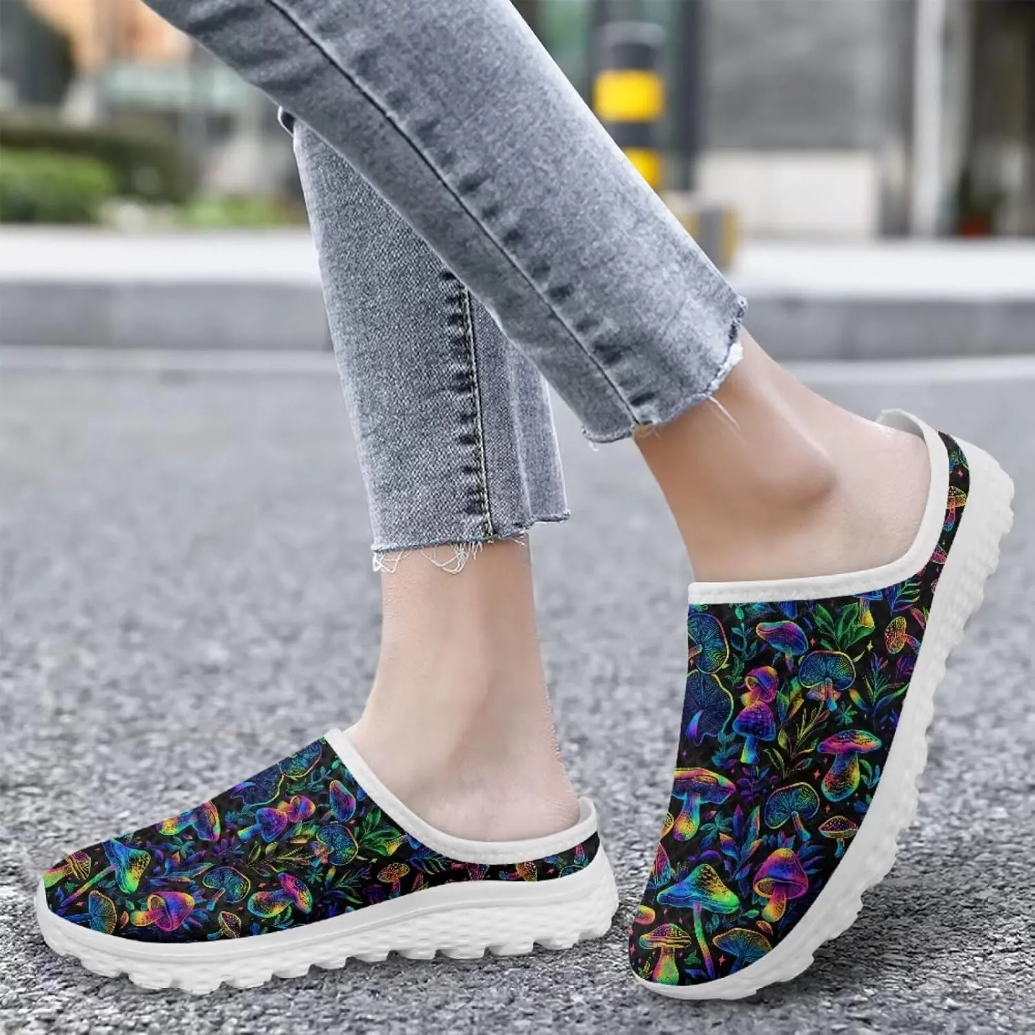 Novelty Mushrooms Women's Slip On Mule Sneakers Anti-Slip Walking Shoes with Elastic Thick Sole for Outdoor Indoor