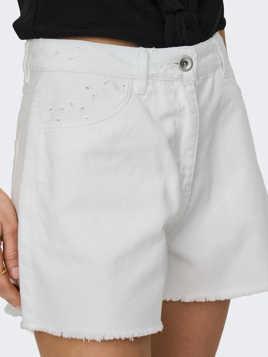 Onlelena Hw Emb Shorts Otw - Wit